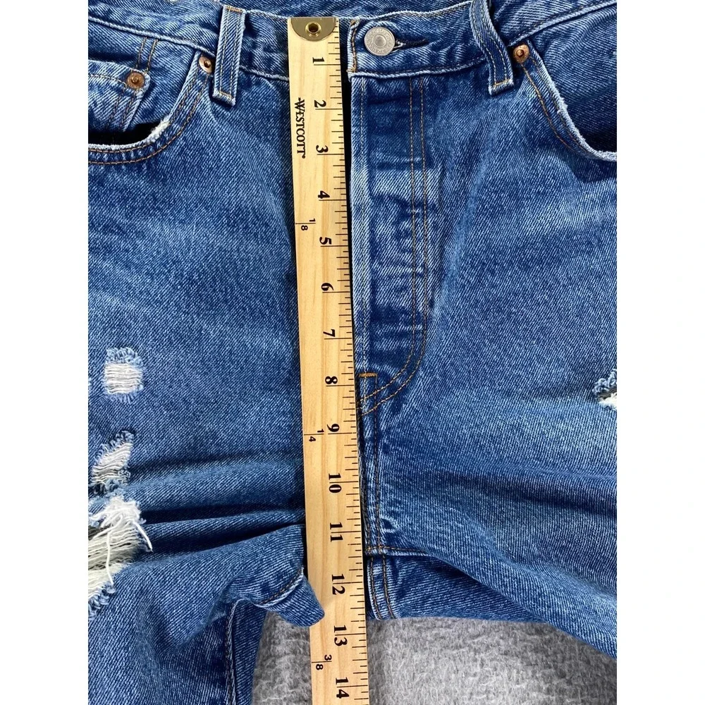 Levis please be